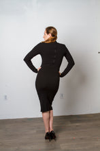 Cargar imagen en el visor de la galería, Black long sleeve turtle neck dress